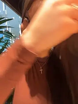 Chloe  Moon online show from 12-20-25, 02:09