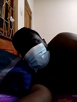 nikini1621 online show from 09-10-25, 08:19