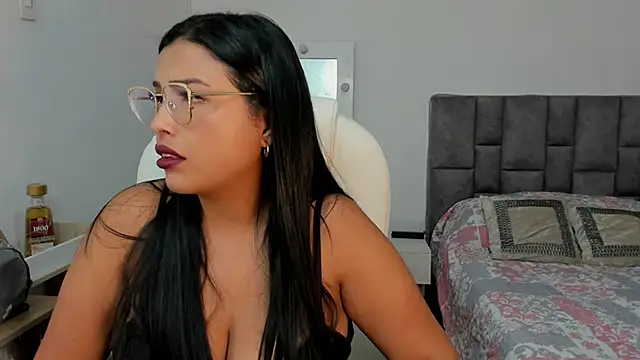 Aniee Leeee online show from 03-03-25, 12:12