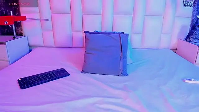 AntonellaQueenn online show from 03-18-26, 11:13