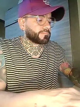 Samuel-334 online show from 05-12-26, 04:53