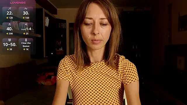 NinaNovalicious online show from 09-18-25, 07:33