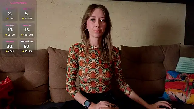 NinaNovalicious online show from 06-26-26, 08:42