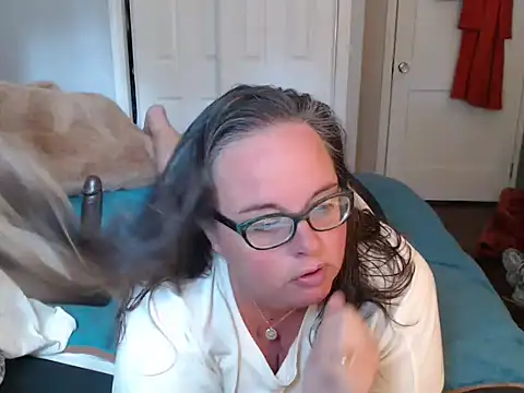 LauLauPAWG online show from 10-01-25, 03:49