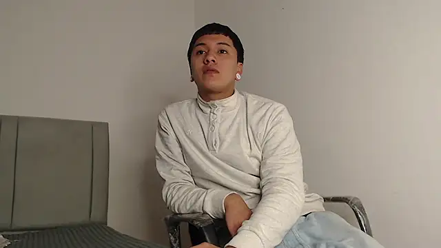 alex-lover online show from 04-07-26, 03:30