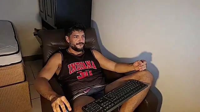 LUH133 online show from 07-08-26, 04:40