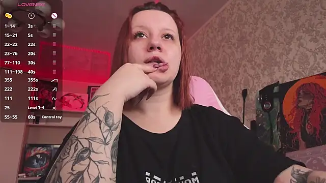 Dani RedheaDevil online show from 07-15-26, 04:52