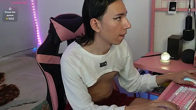 Flaream angel online show from 12-27-24, 01:50