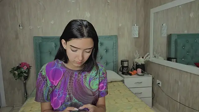 Marcelaa fox online show from 04-14-26, 10:04