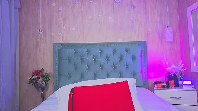 Marcelaa fox online show from 11-08-25, 08:56