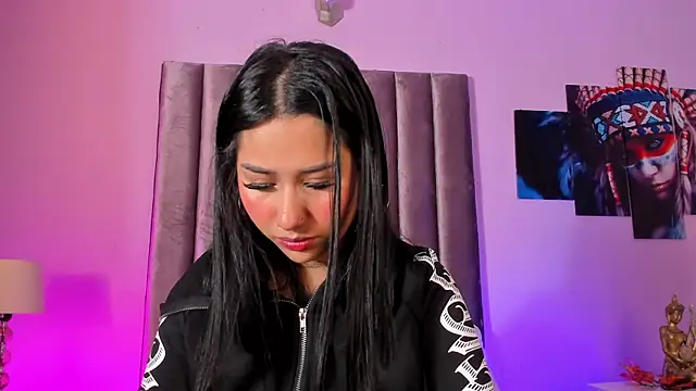 Isabella Flowers online show from 04-01-26, 05:09