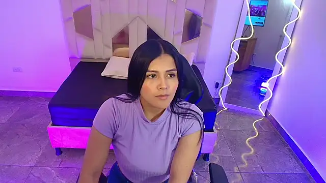 Analia tay online show from 02-04-25, 11:38