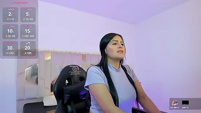 Analia tay online show from 03-19-25, 11:28