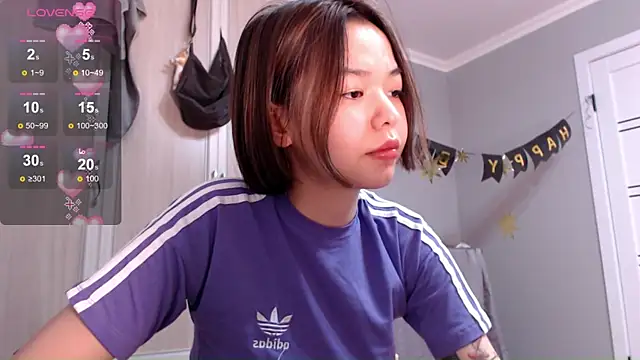Snapshot of osaka_nia chatting on 02-26-25, 07:42 osaka nia online show from 02-26-25, 07:42