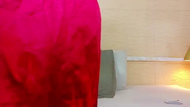 Chocolatte bar online show from 03-26-26, 02:48