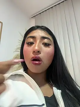 Hanna fost online show from 01-12-26, 04:19