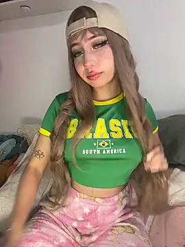 lunaapppp online show from 03-01-26, 03:39