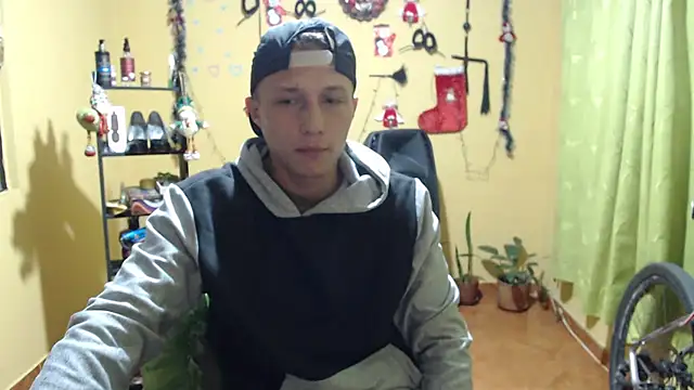 smith lechosoxxx online show from 12-04-25, 02:32