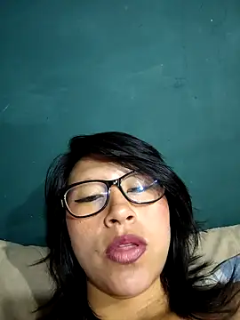 Snapshot of Giviper1 chatting on 01-30-25, 02:38 Giviper1 online show from 01-30-25, 02:38