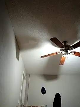 Hardguyy online show from 09-21-25, 08:19