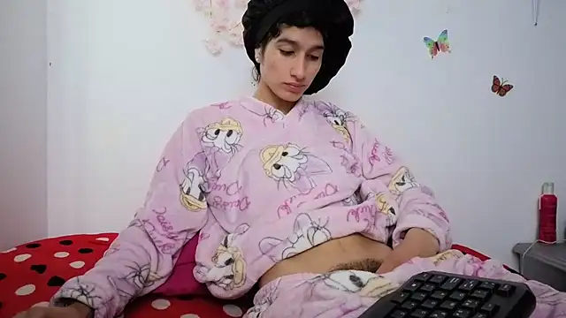 Safiro Queen online show from 12-21-25, 12:51