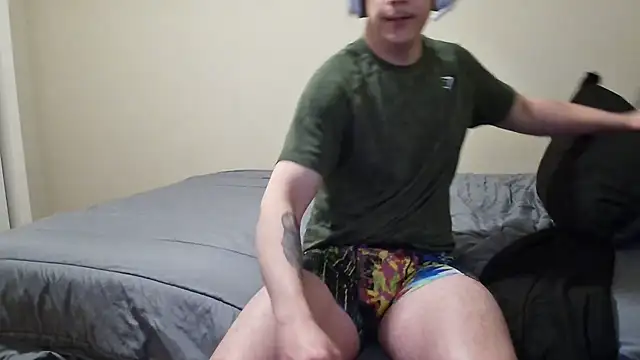 Snapshot of cumwithkash chatting on 03-16-25, 03:58 cumwithkash online show from 03-16-25, 03:58
