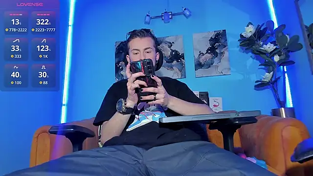  hairybeard  online show from 09-15-25, 06:08