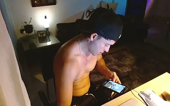 Snapshot of zeth_666 chatting on 03-18-25, 04:29 zeth 666 online show from 03-18-25, 04:29