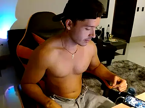 Snapshot of zeth_666 chatting on 09-10-25, 02:43 zeth 666 online show from 09-10-25, 02:43