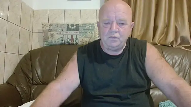 fullballs6 online show from 10-02-25, 01:53