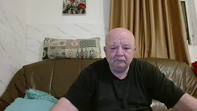 fullballs6 online show from 03-25-26, 02:44