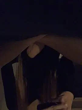 Naylee   online show from 05-09-26, 06:33