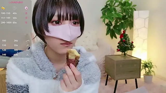 Snapshot of cohaku_329 chatting on 12-12-24, 11:17 cohaku 329 online show from 12-12-24, 11:17