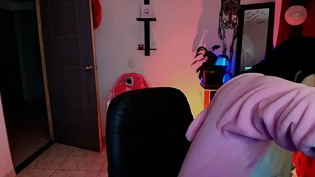 TinnaDawsom online show from 10-07-25, 12:00