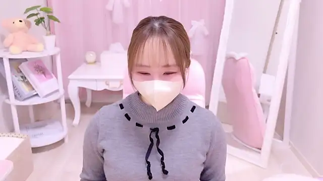 x-Yuri nya-x online show from 01-10-25, 04:01