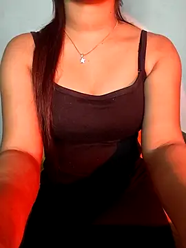 Snapshot of QueenOfHeart_07 chatting on 02-17-25, 03:22 QueenOfHeart 07 online show from 02-17-25, 03:22