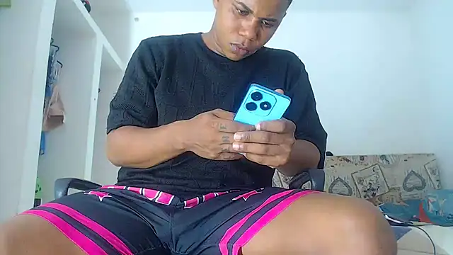 liam igor online show from 10-06-25, 03:57