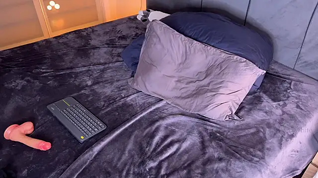 mirai meeow online show from 01-31-26, 07:12