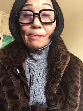 MaMa 1960 online show from 12-31-24, 06:16