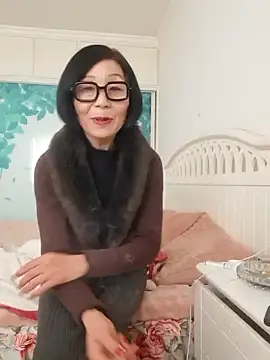 MaMa 1960 online show from 01-13-25, 02:07