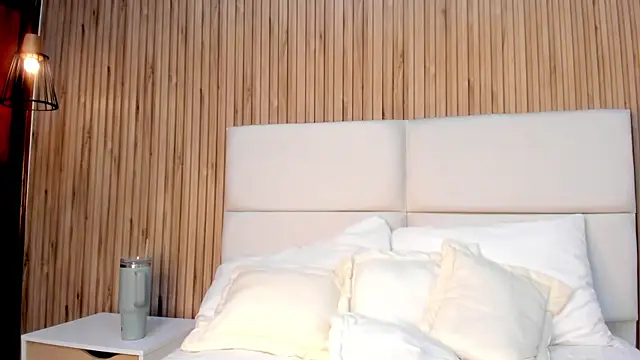 AshleyBelth  online show from 01-09-26, 11:00