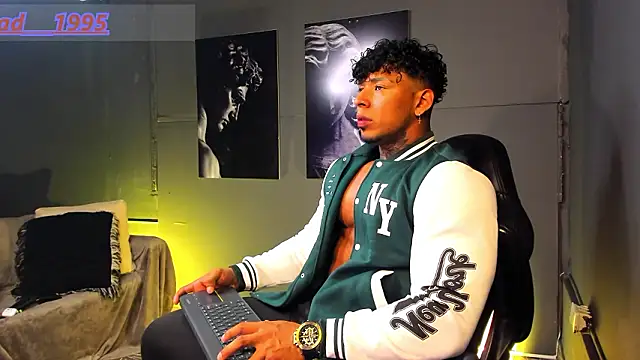 bradley smith online show from 02-18-26, 04:43