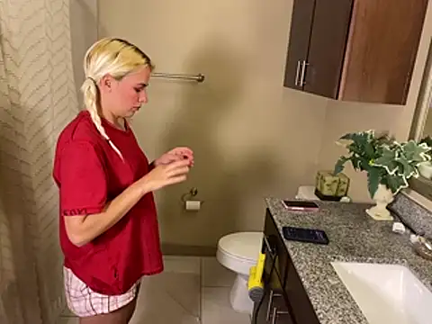 girlfriendmissy online show from 05-16-26, 01:37