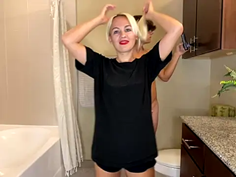 girlfriendmissy online show from 12-13-25, 11:55