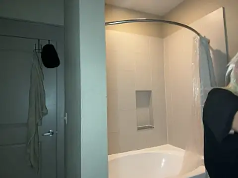 girlfriendmissy online show from 11-10-25, 09:09