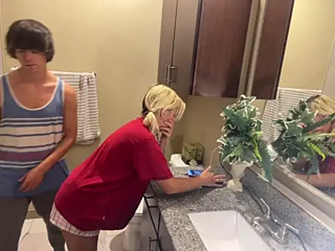 girlfriendmissy online show from 07-10-26, 10:32