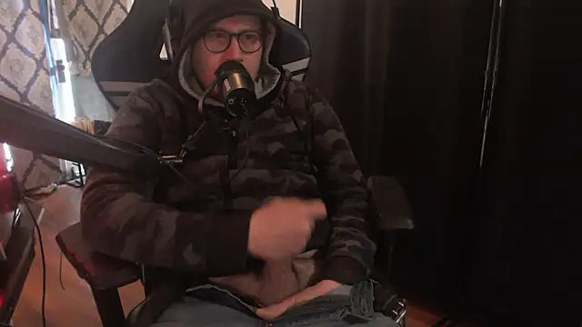 chicostick413 online show from 04-08-26, 01:01