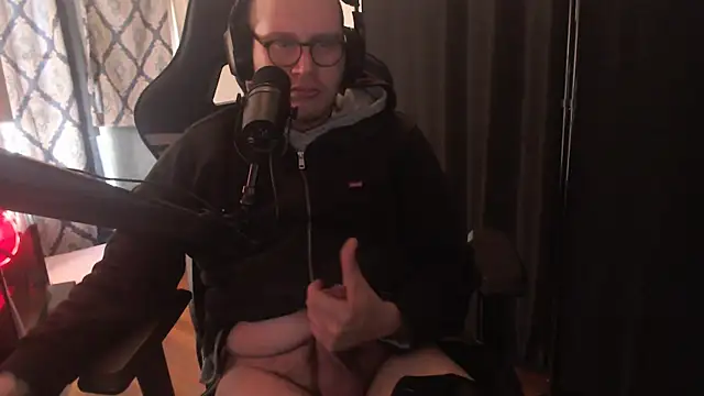 chicostick413 online show from 03-10-26, 12:42