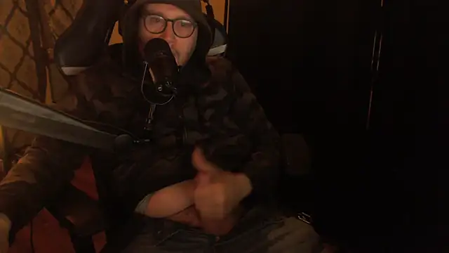 chicostick413 online show from 04-09-26, 02:24