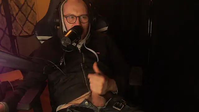 chicostick413 online show from 03-05-26, 03:47